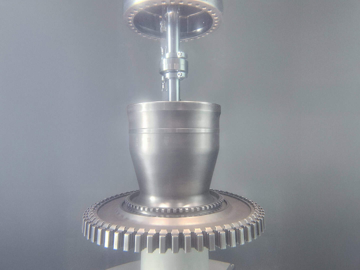 Ultrasonic Inspection Of Jet Engine Components In MRO 8