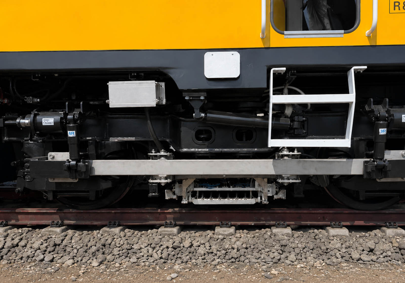 railway- open page